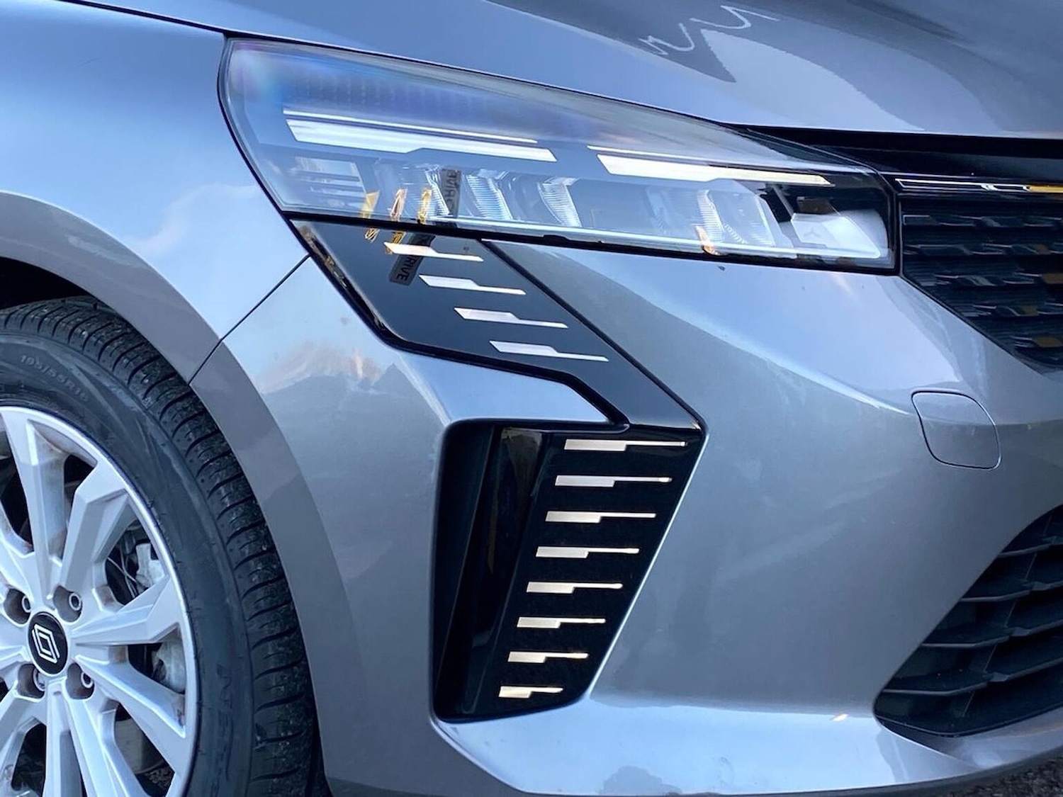 Used Renault Clio 2025 for sale - 76605578: Photo 34