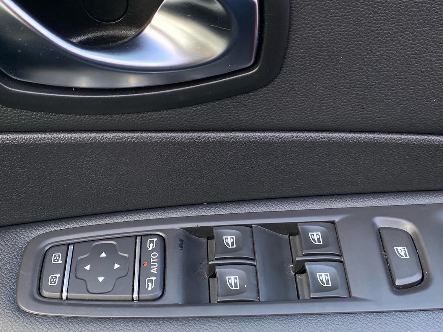 Used Renault Captur 2018 for sale - 76340641: Photo 21