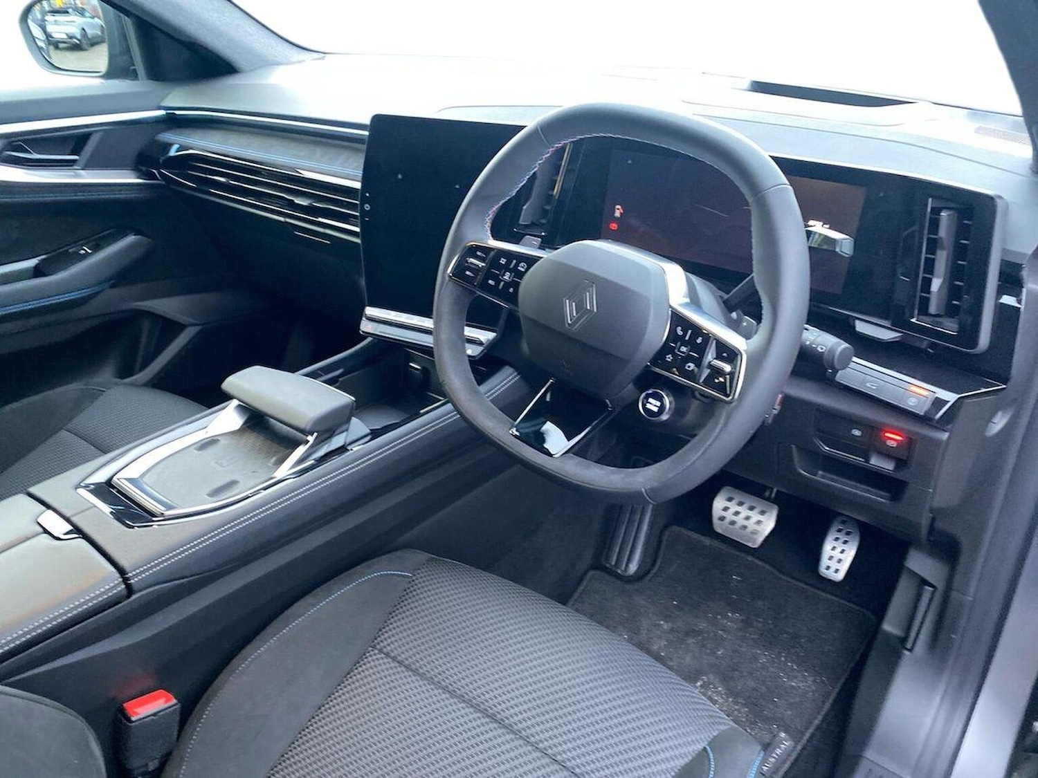 Used Renault Austral 2025 for sale - 76947020: Photo 15