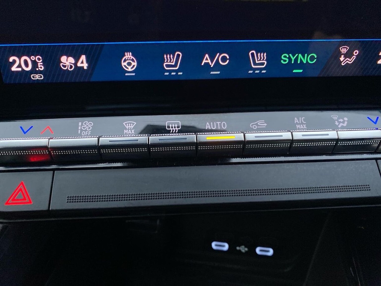 Used Renault Austral 2025 for sale - 76947020: Photo 22