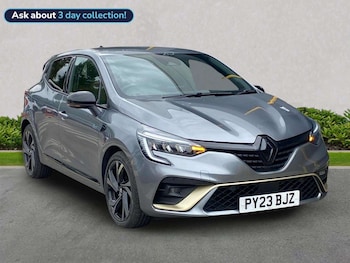 Used Renault Clio 2023 for sale - 78615149: Photo