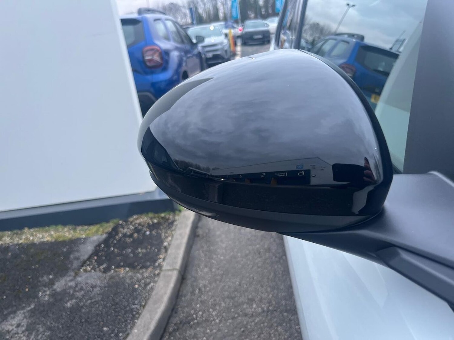 Used Renault 5 2026 for sale - 78053526: Photo 37