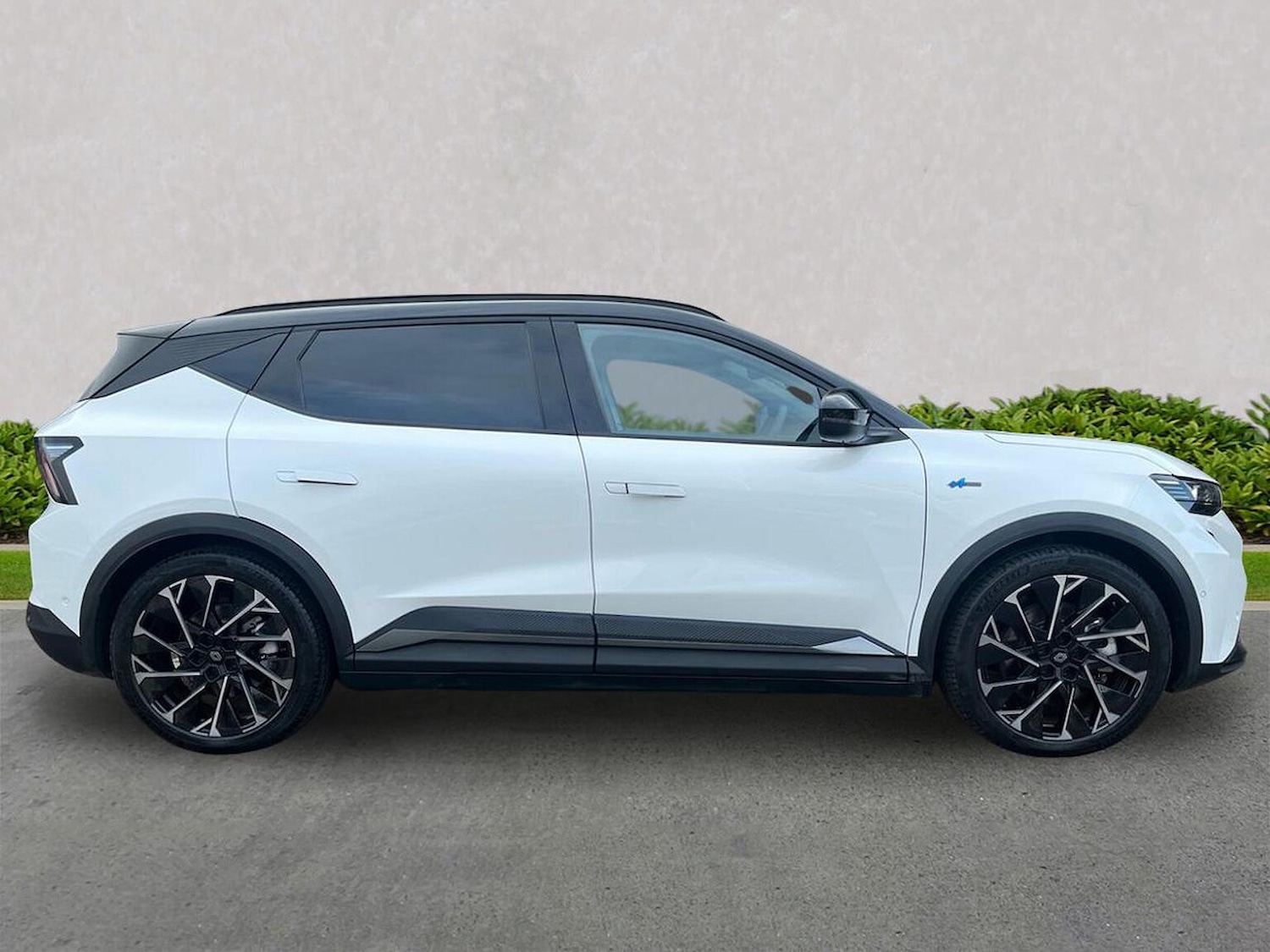 Used Renault Scenic E-Tech 2024 for sale - 78191030: Photo 3