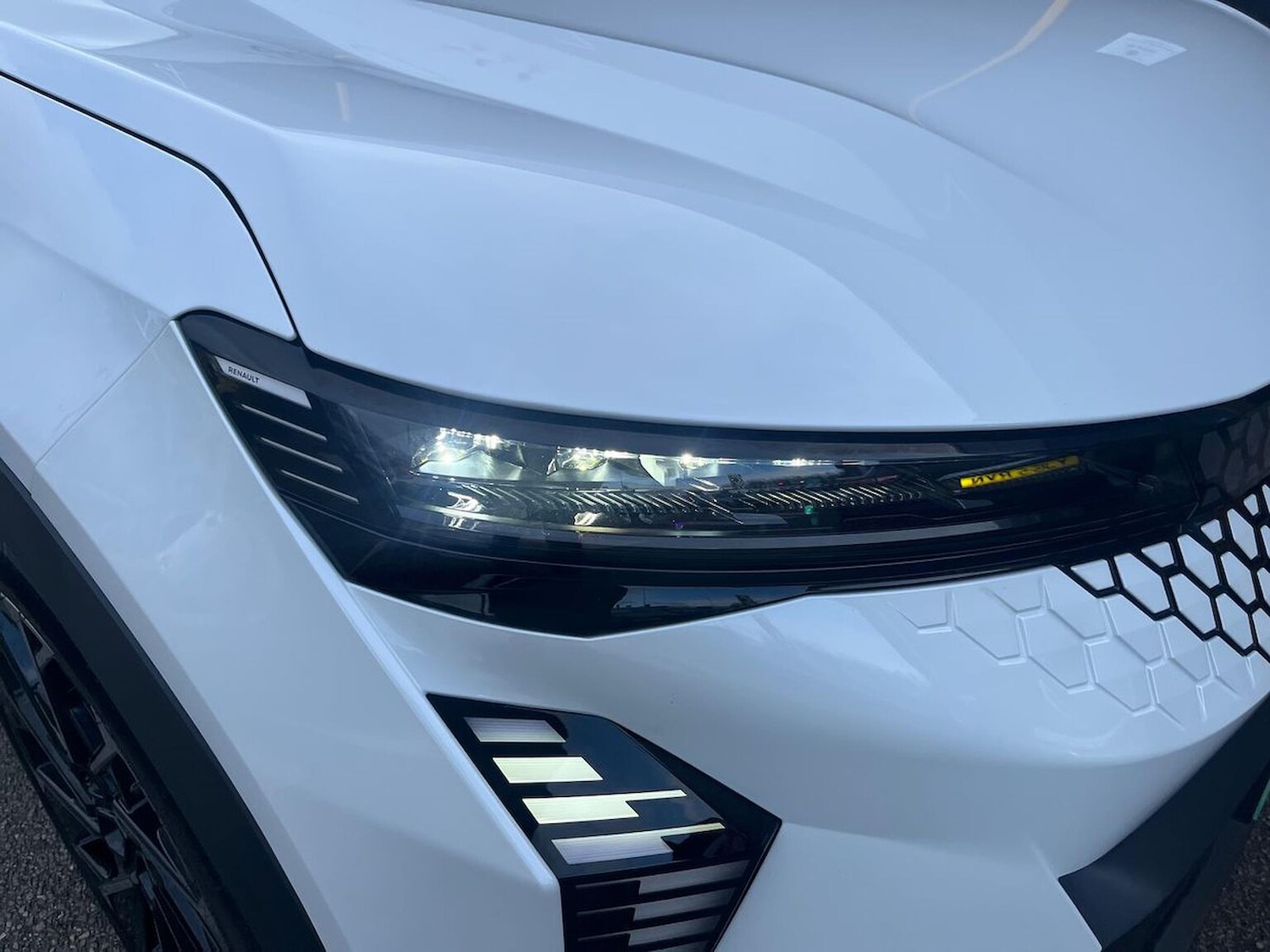 Used Renault Scenic E-Tech 2024 for sale - 78191030: Photo 34