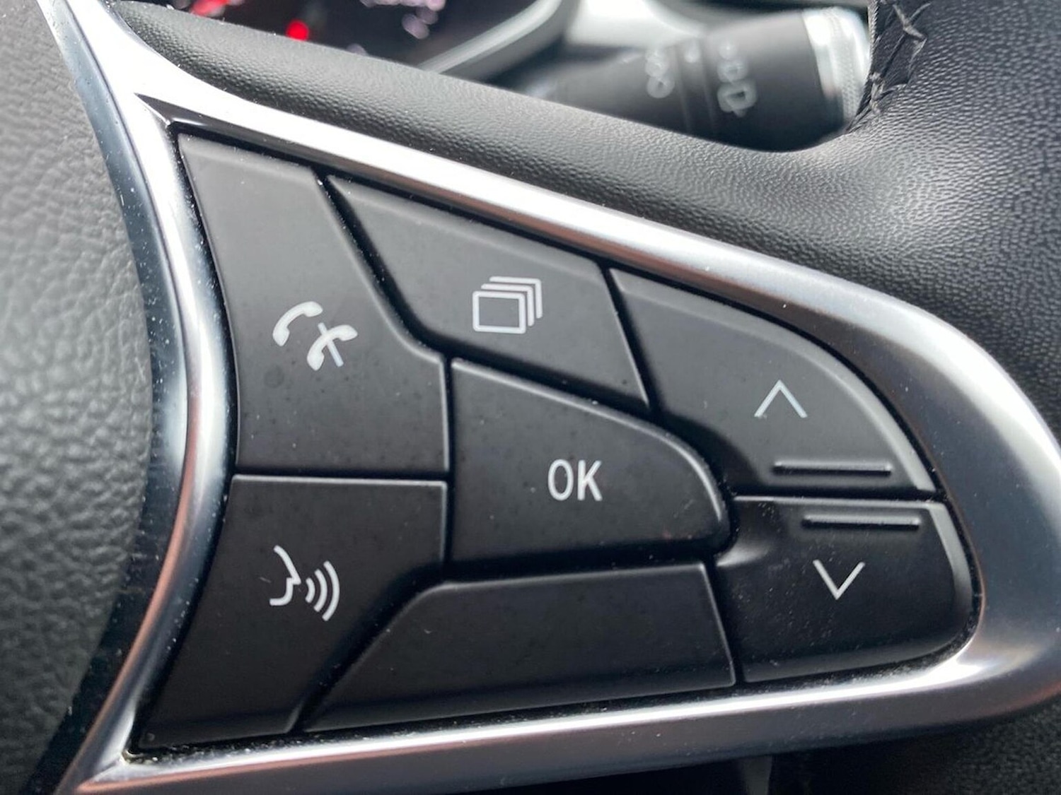 Used Renault Captur 2021 for sale - 76879719: Photo 24