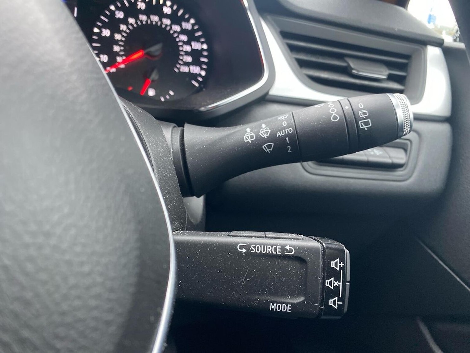 Used Renault Captur 2021 for sale - 76879719: Photo 26