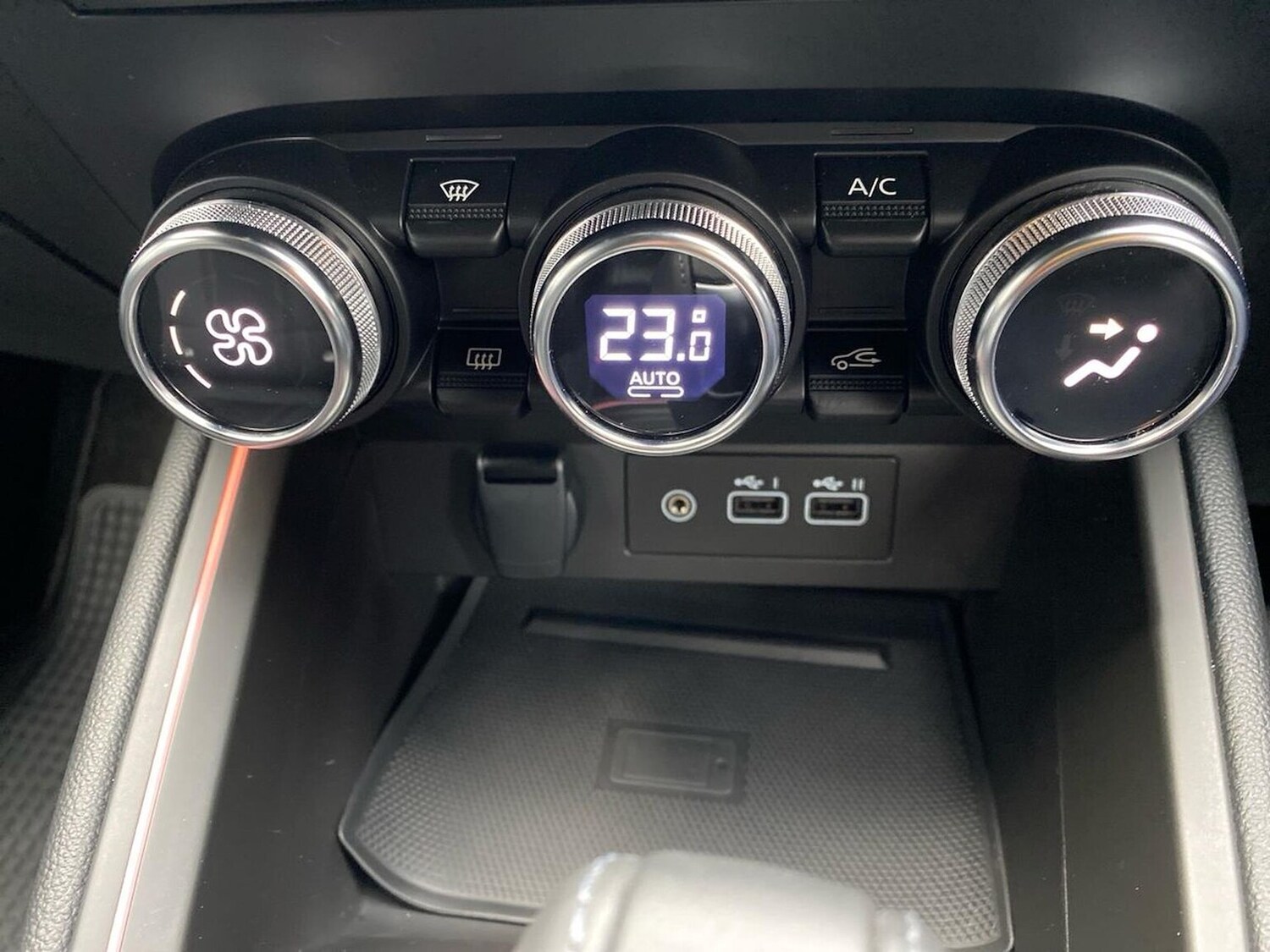 Used Renault Clio 2023 for sale - 77488321: Photo 22