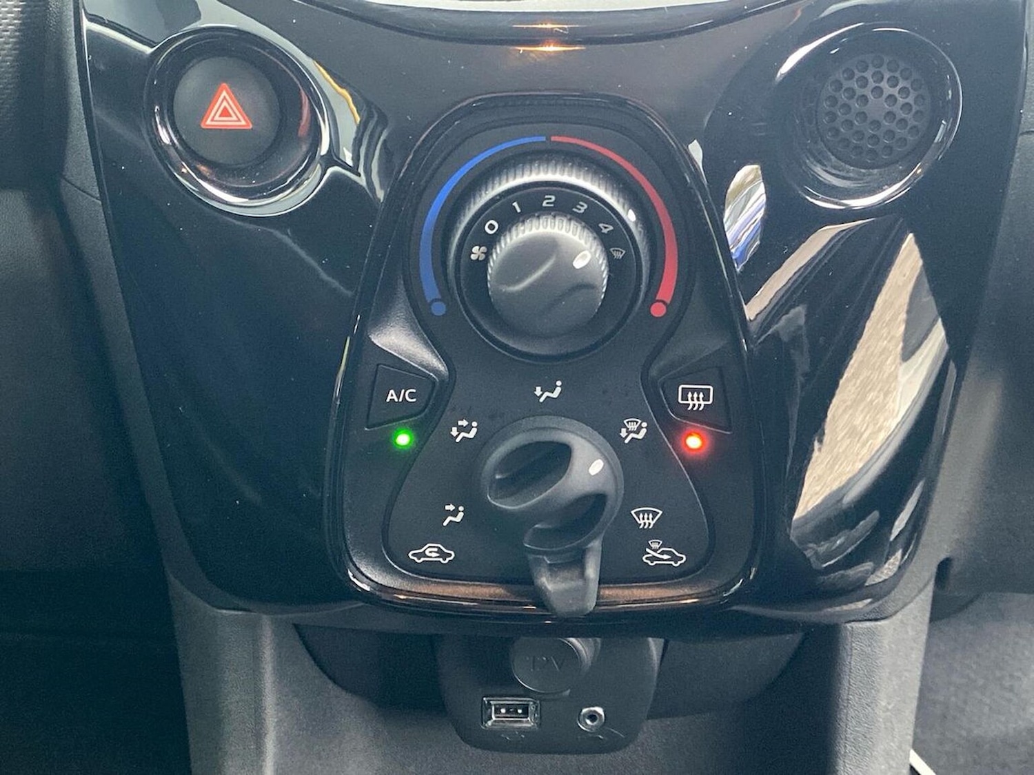 Used Citroen C1 2019 for sale - 76720313: Photo 12