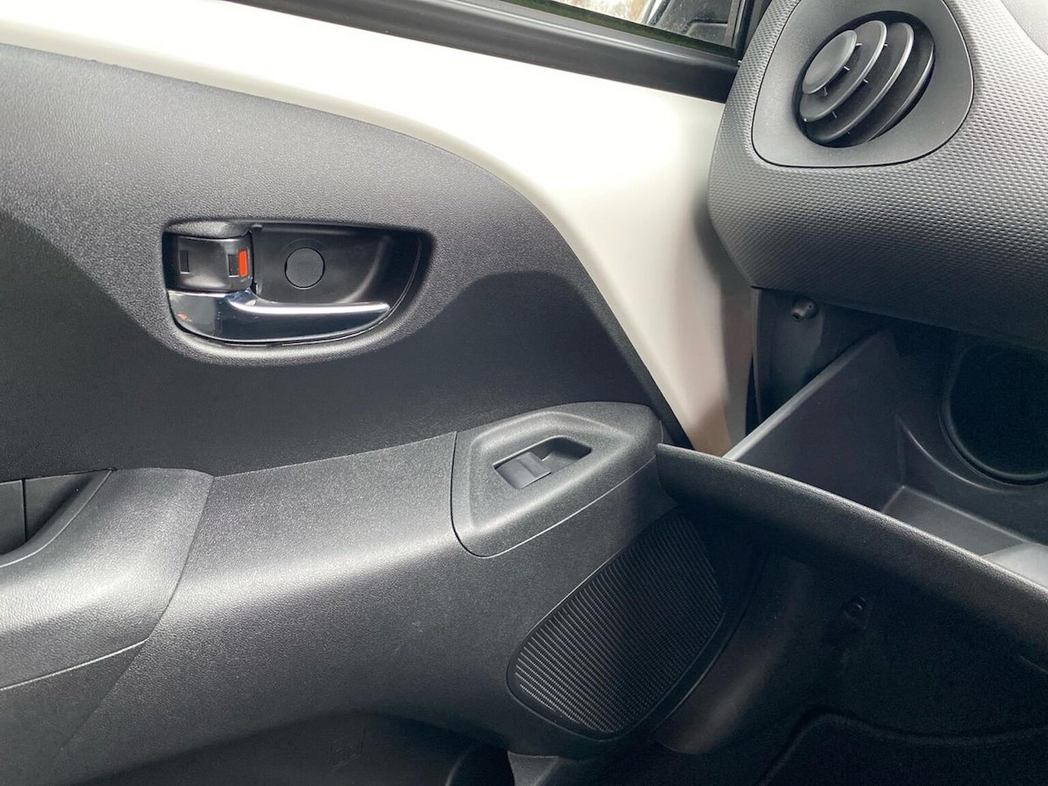 Used Citroen C1 2019 for sale - 76720313: Photo 43