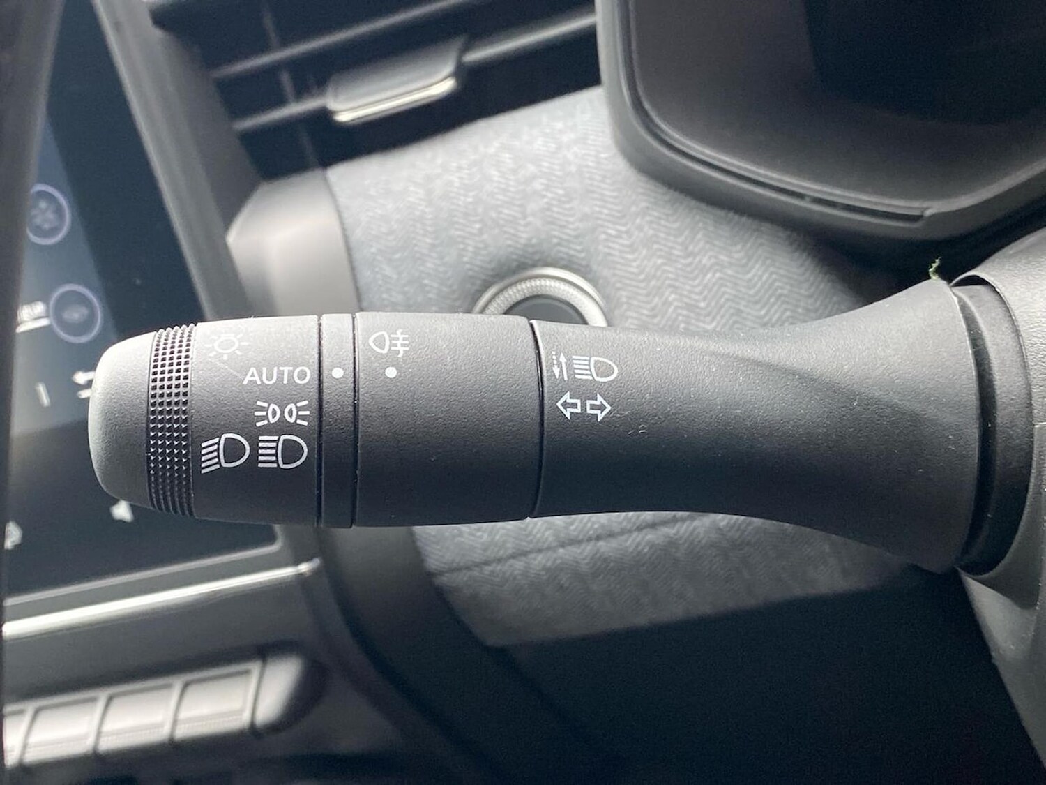 Used Renault Clio 2025 for sale - 78121873: Photo 30