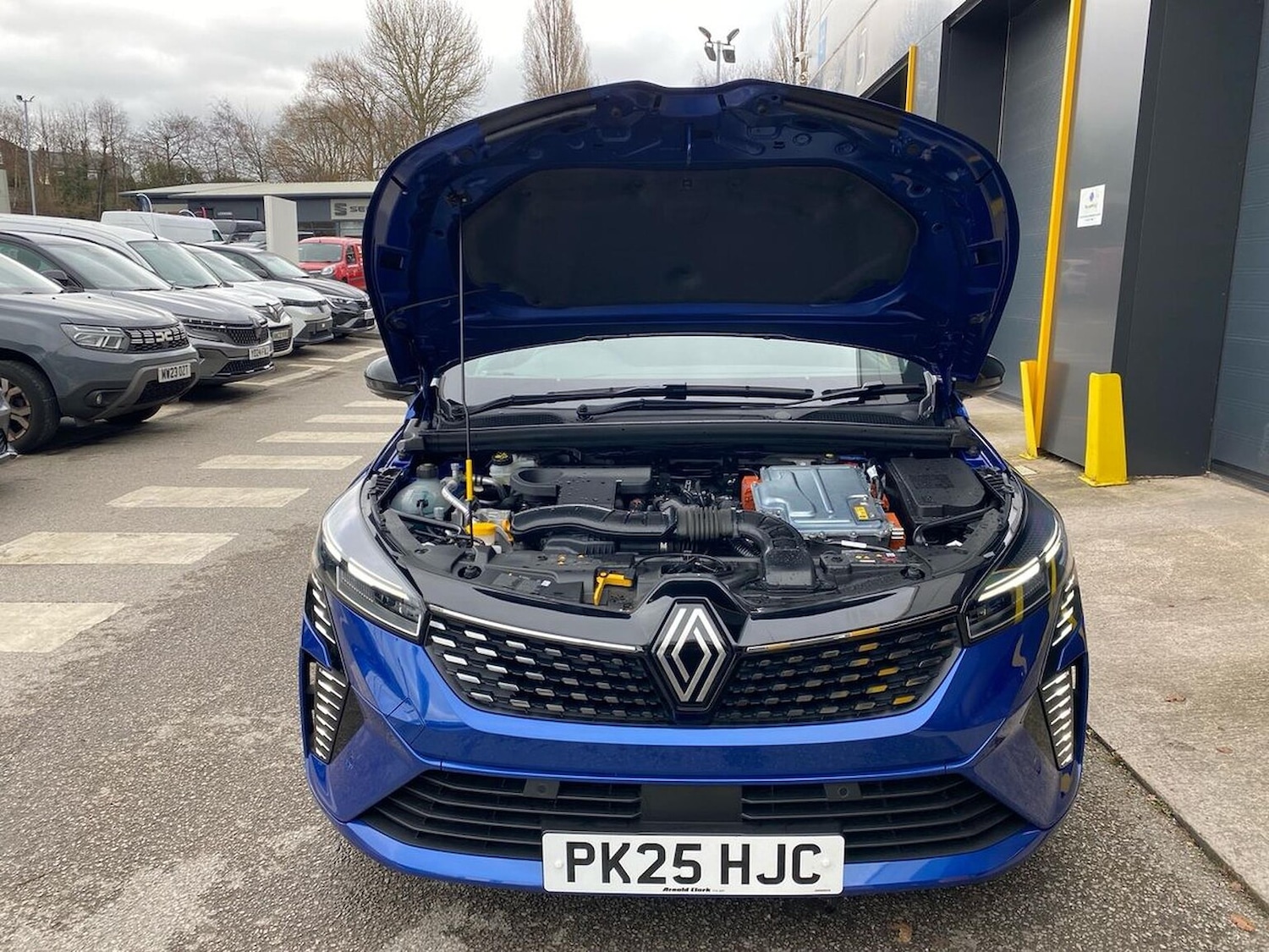 Used Renault Clio 2025 for sale - 78121873: Photo 41