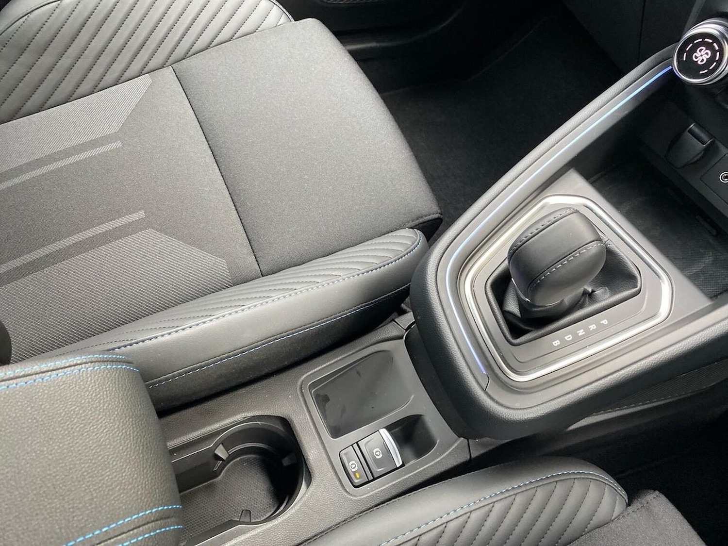 Used Renault Clio 2025 for sale - 76531427: Photo 13