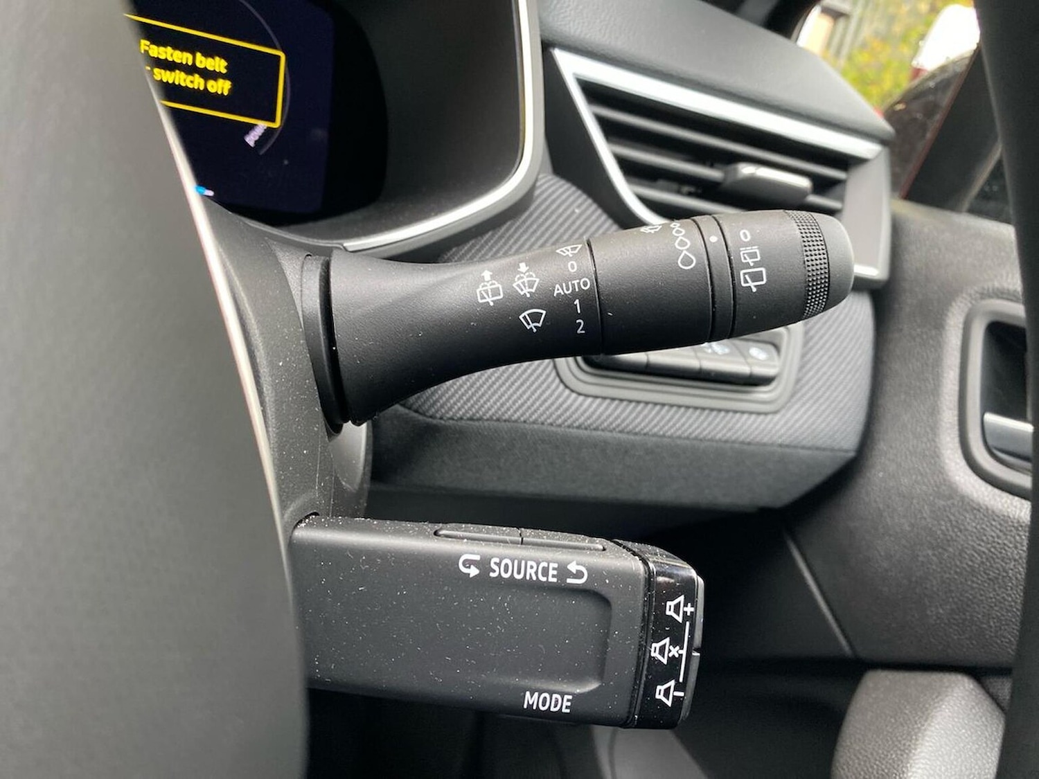 Used Renault Clio 2025 for sale - 76531427: Photo 28