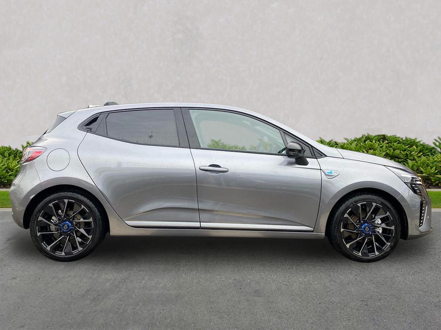 Used Renault Clio 2025 for sale - 76531427: Photo 3