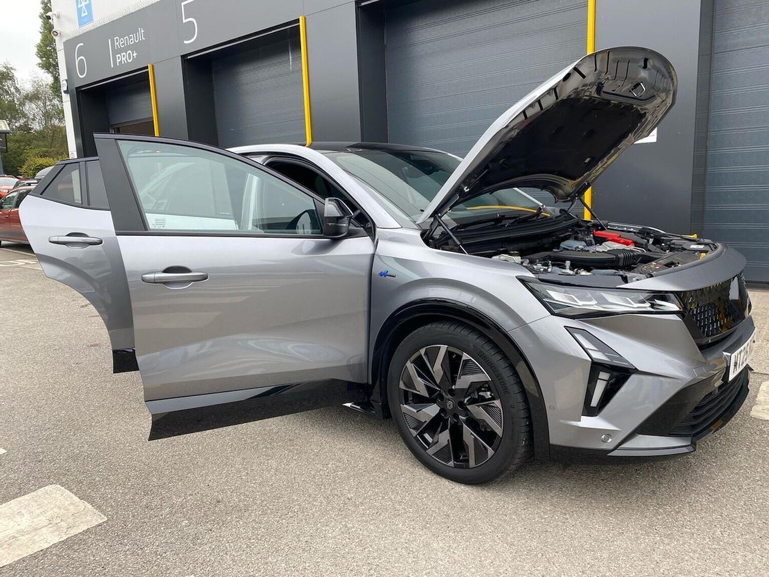 Used Renault Other 2025 for sale - 77488365: Photo 40