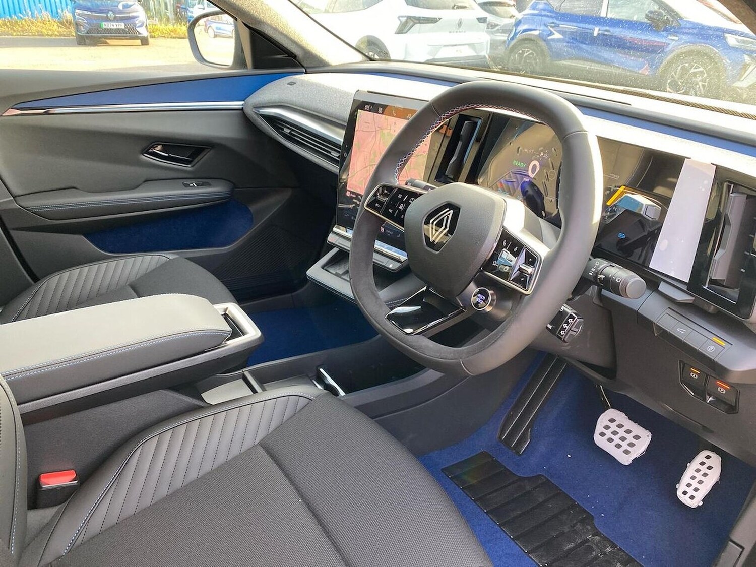 Used Renault Scenic E-Tech 2024 for sale - 77488397: Photo 16