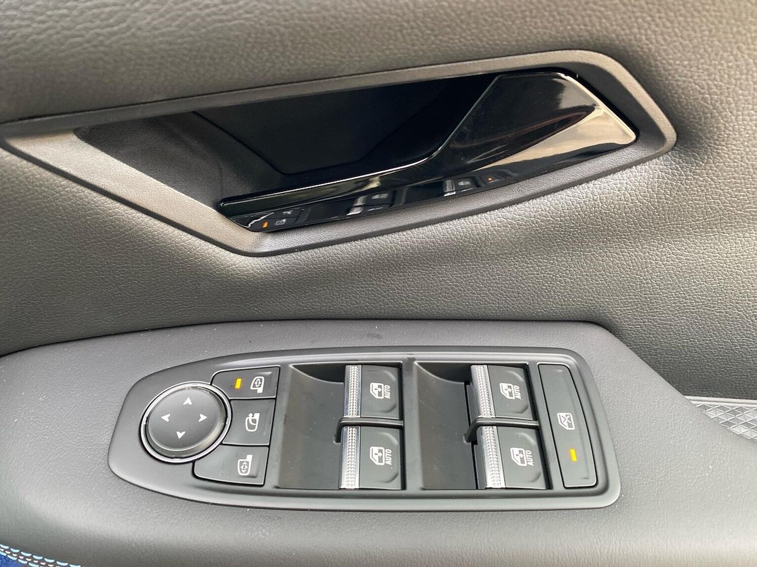 Used Renault Scenic E-Tech 2024 for sale - 77488397: Photo 21