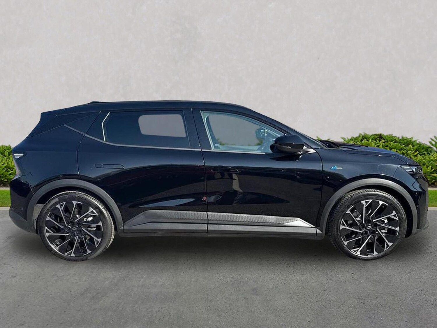 Used Renault Scenic E-Tech 2024 for sale - 77488397: Photo 3