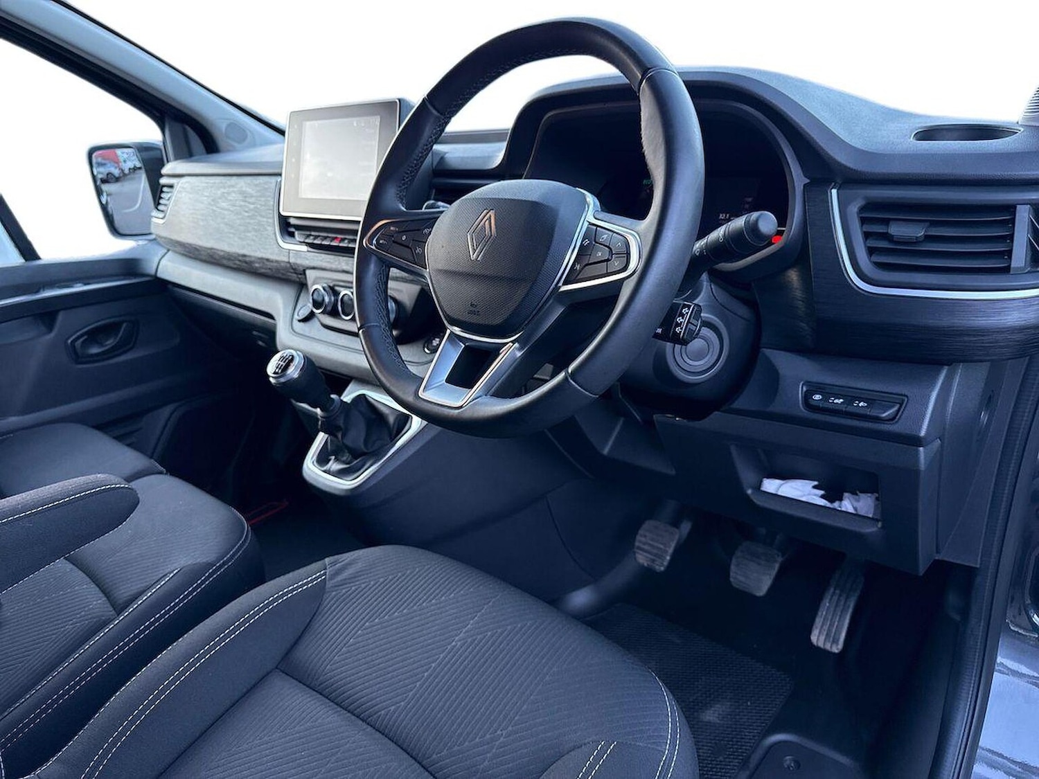 Used Renault Trafic 2025 for sale - 78195487: Photo 17