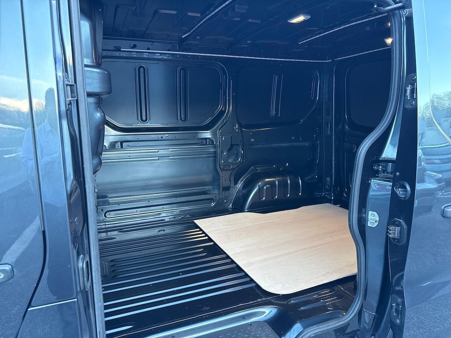 Used Renault Trafic 2025 for sale - 78195487: Photo 39