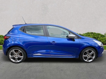 Used Renault Clio 2018 for sale - 75766755: Photo