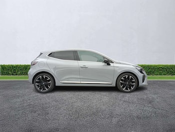 Used Renault Clio 2025 for sale - 79580799: Photo