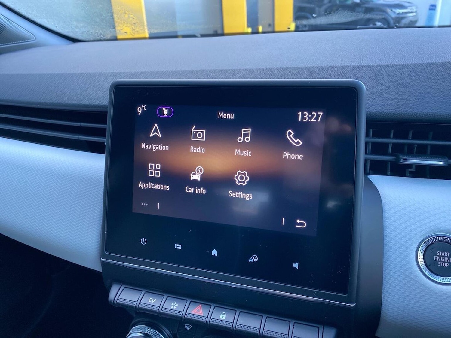 Used Renault Clio 2022 for sale - 76600095: Photo 11