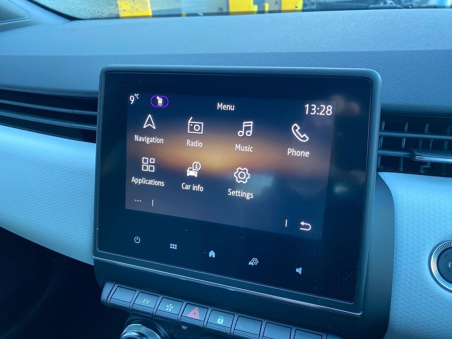 Used Renault Clio 2022 for sale - 76600095: Photo 25