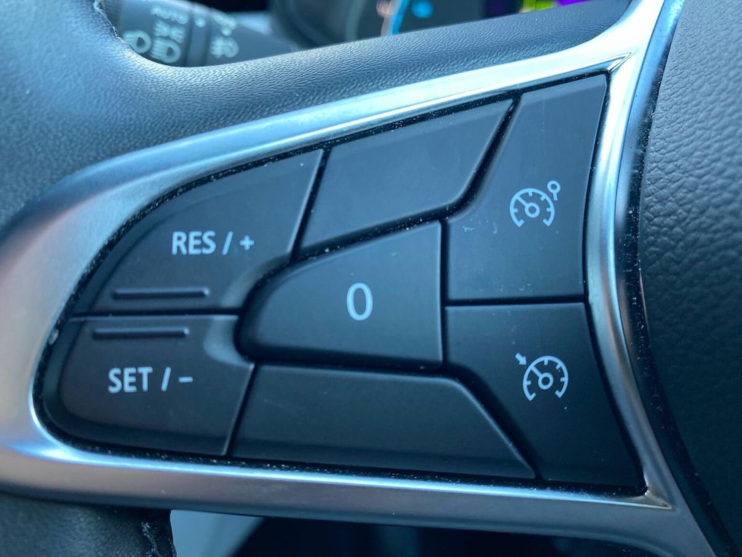 Used Renault Clio 2022 for sale - 76600095: Photo 27