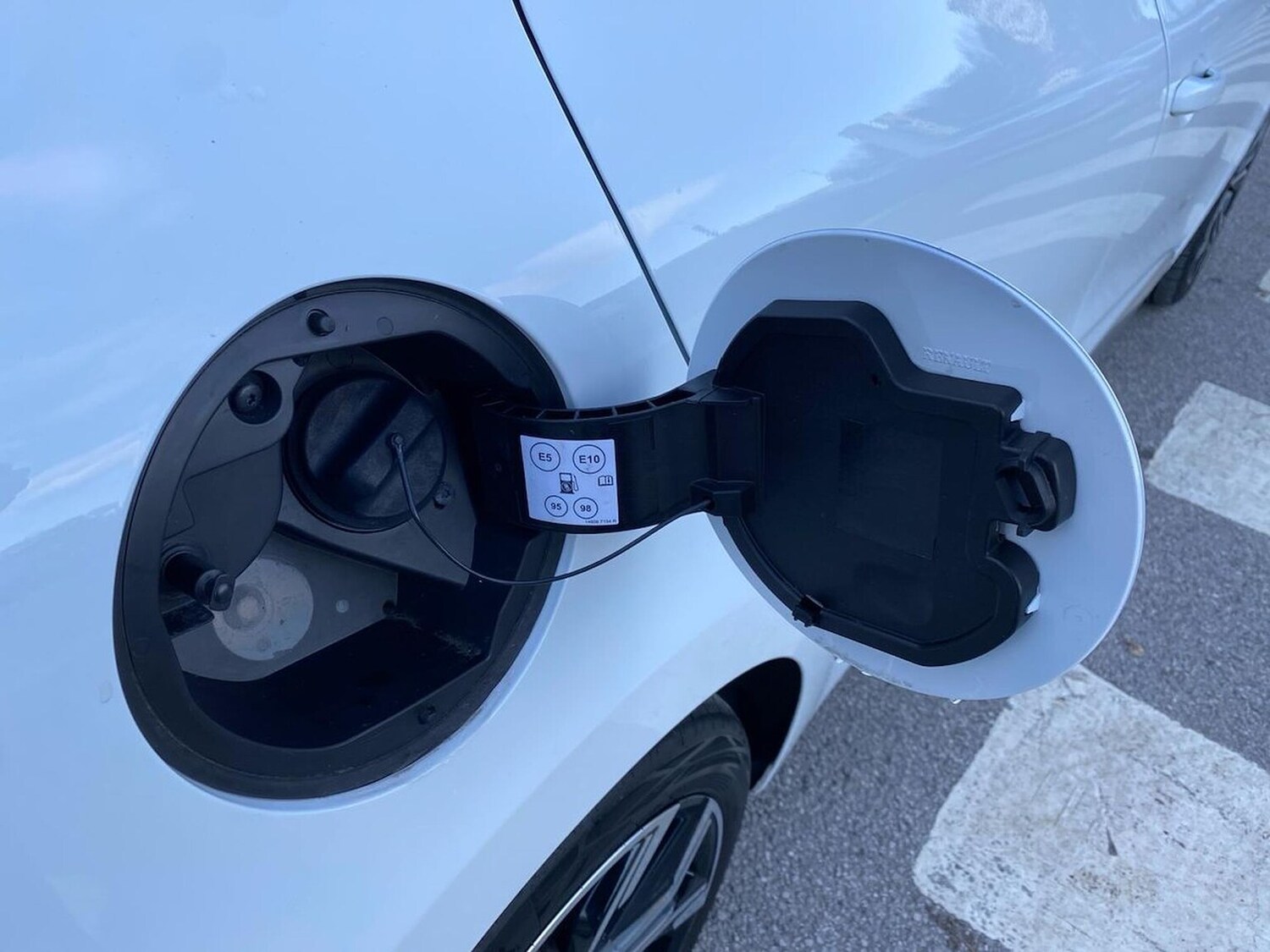 Used Renault Clio 2022 for sale - 76600095: Photo 38