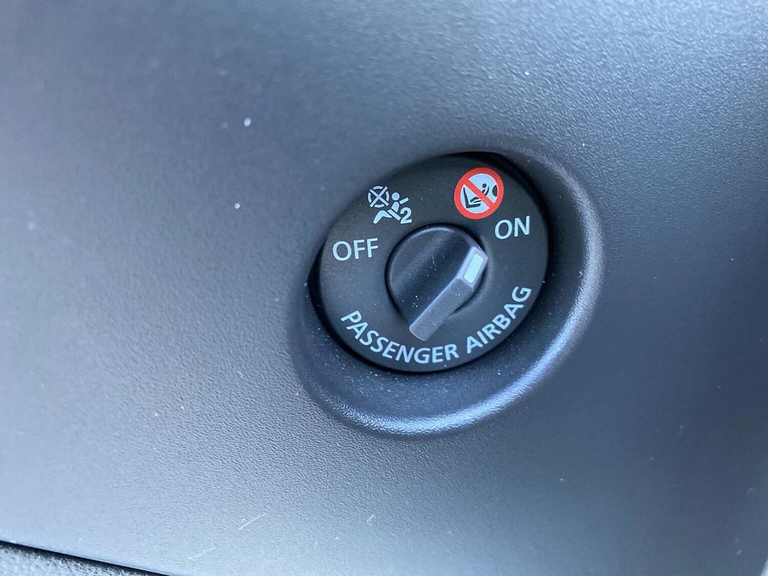 Used Renault Clio 2022 for sale - 76600095: Photo 41