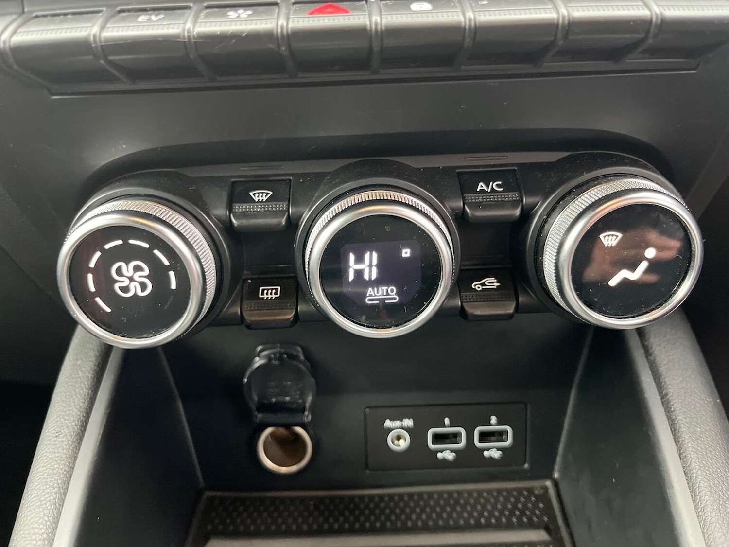 Used Renault Captur 2022 for sale - 76663787: Photo 12