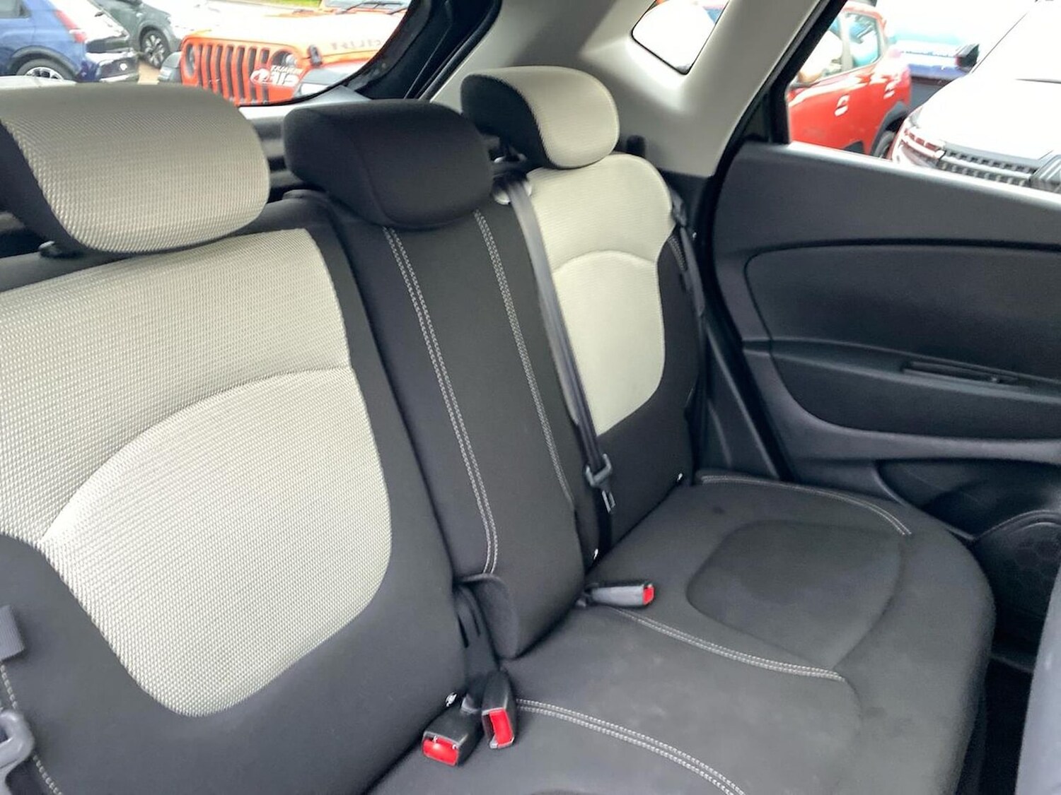 Used Renault Captur 2019 for sale - 76347030: Photo 16