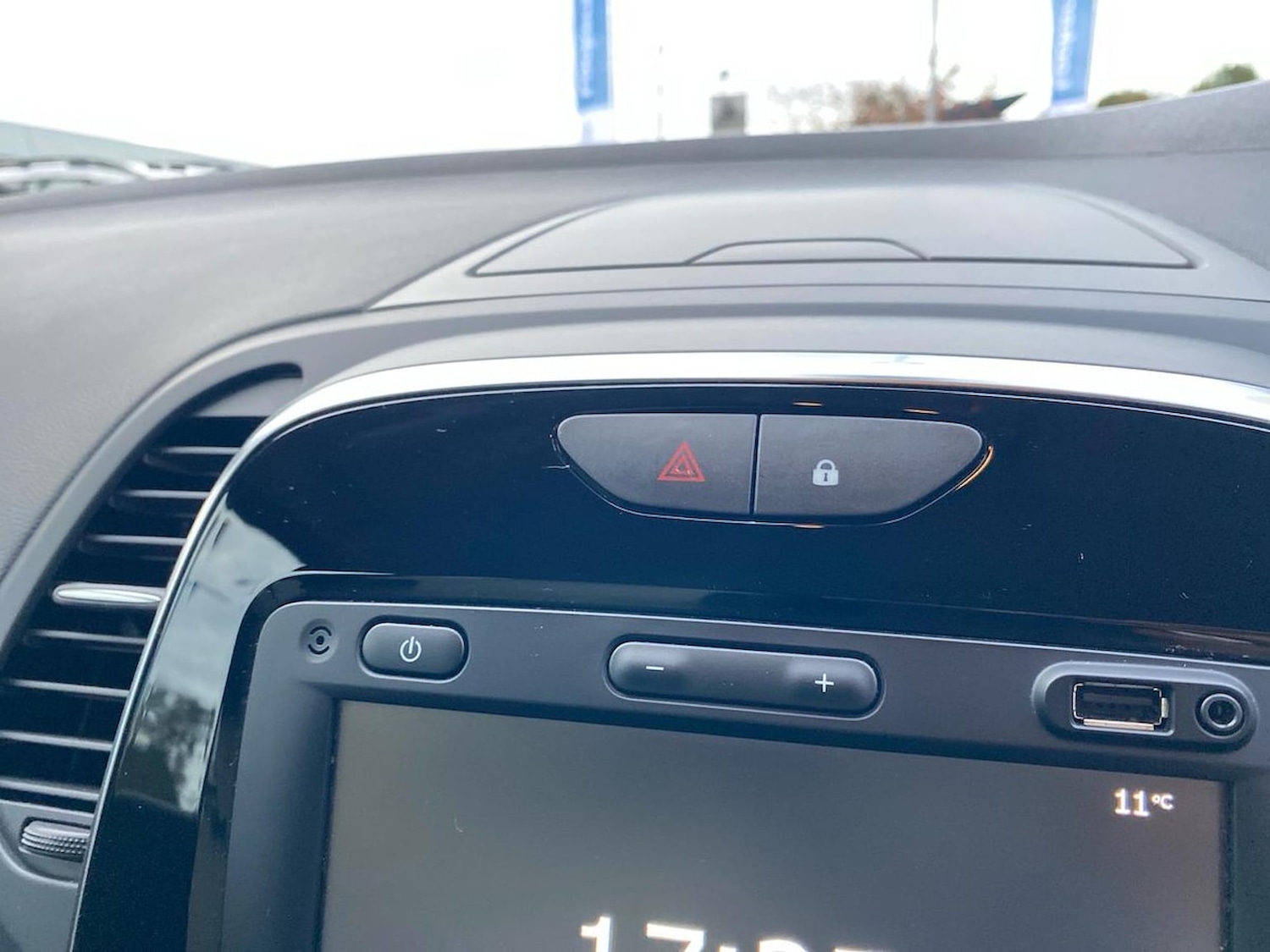 Used Renault Captur 2019 for sale - 76347030: Photo 22