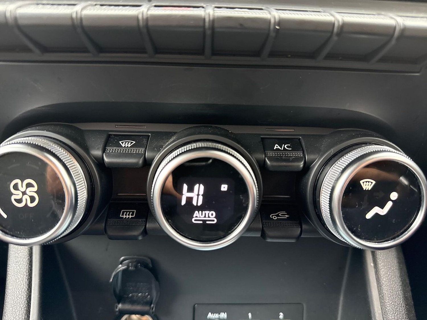 Used Renault Captur 2021 for sale - 76331036: Photo 23