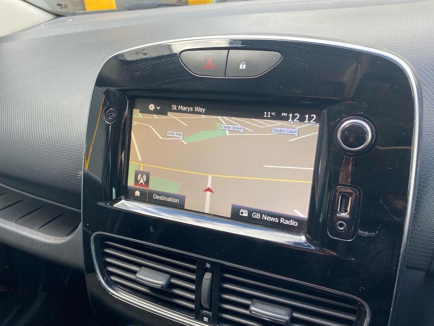 Used Renault Clio 2019 for sale - 78211130: Photo 26