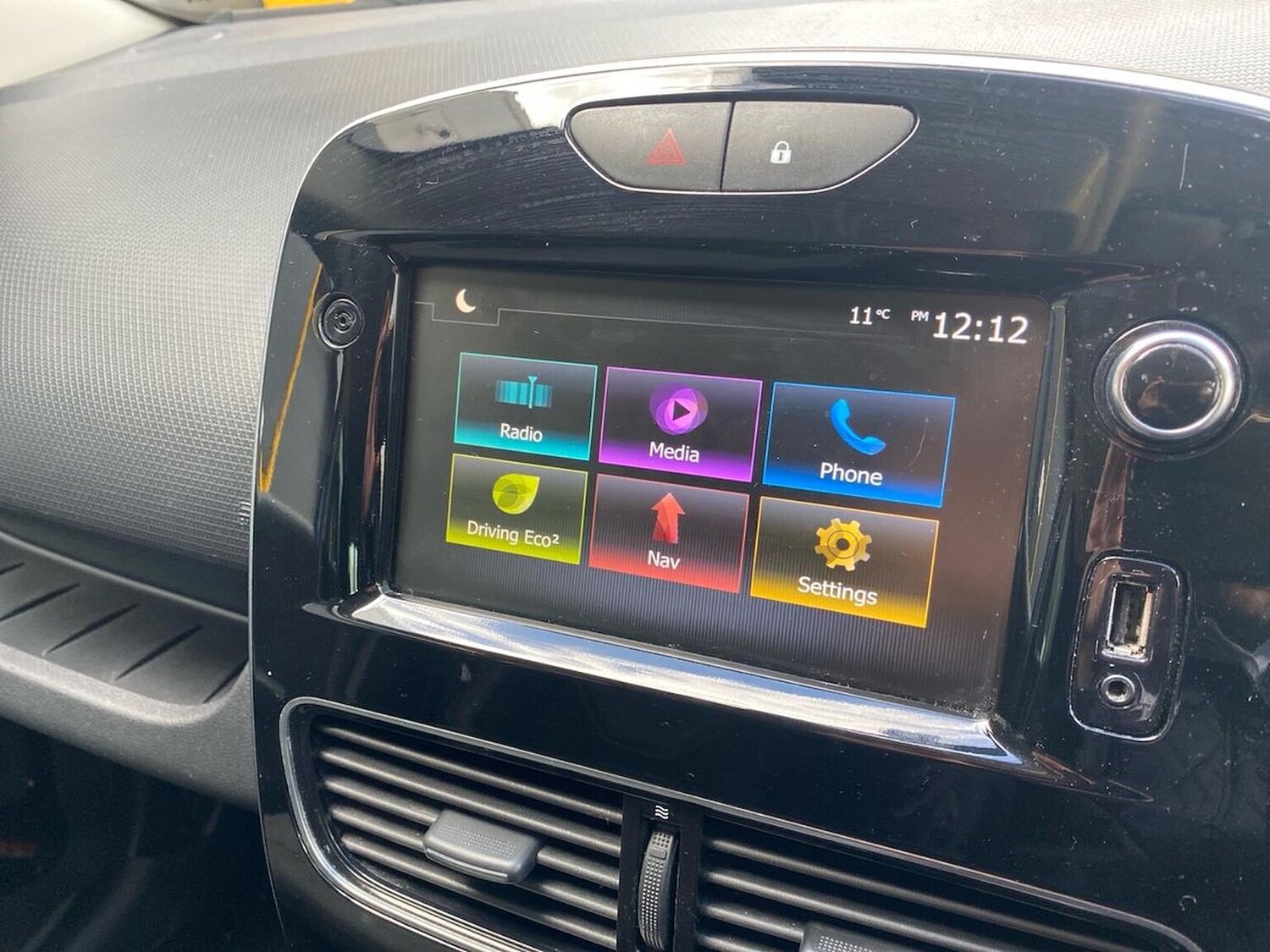 Used Renault Clio 2019 for sale - 78211130: Photo 27