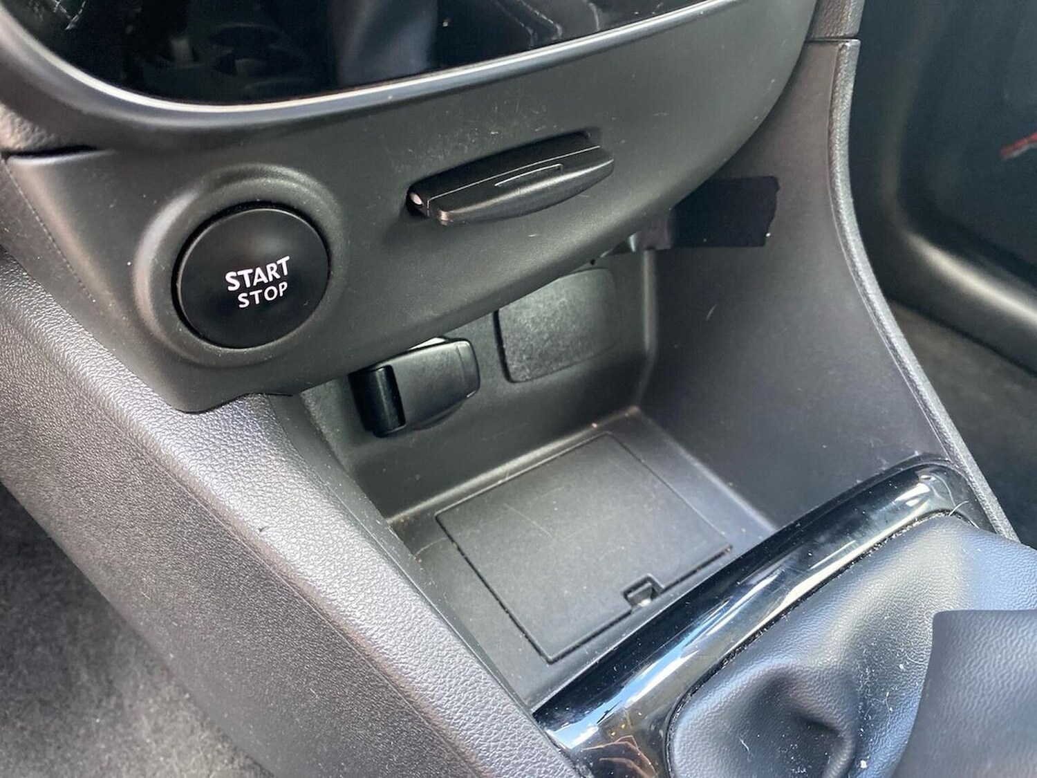 Used Renault Clio 2019 for sale - 78211130: Photo 49