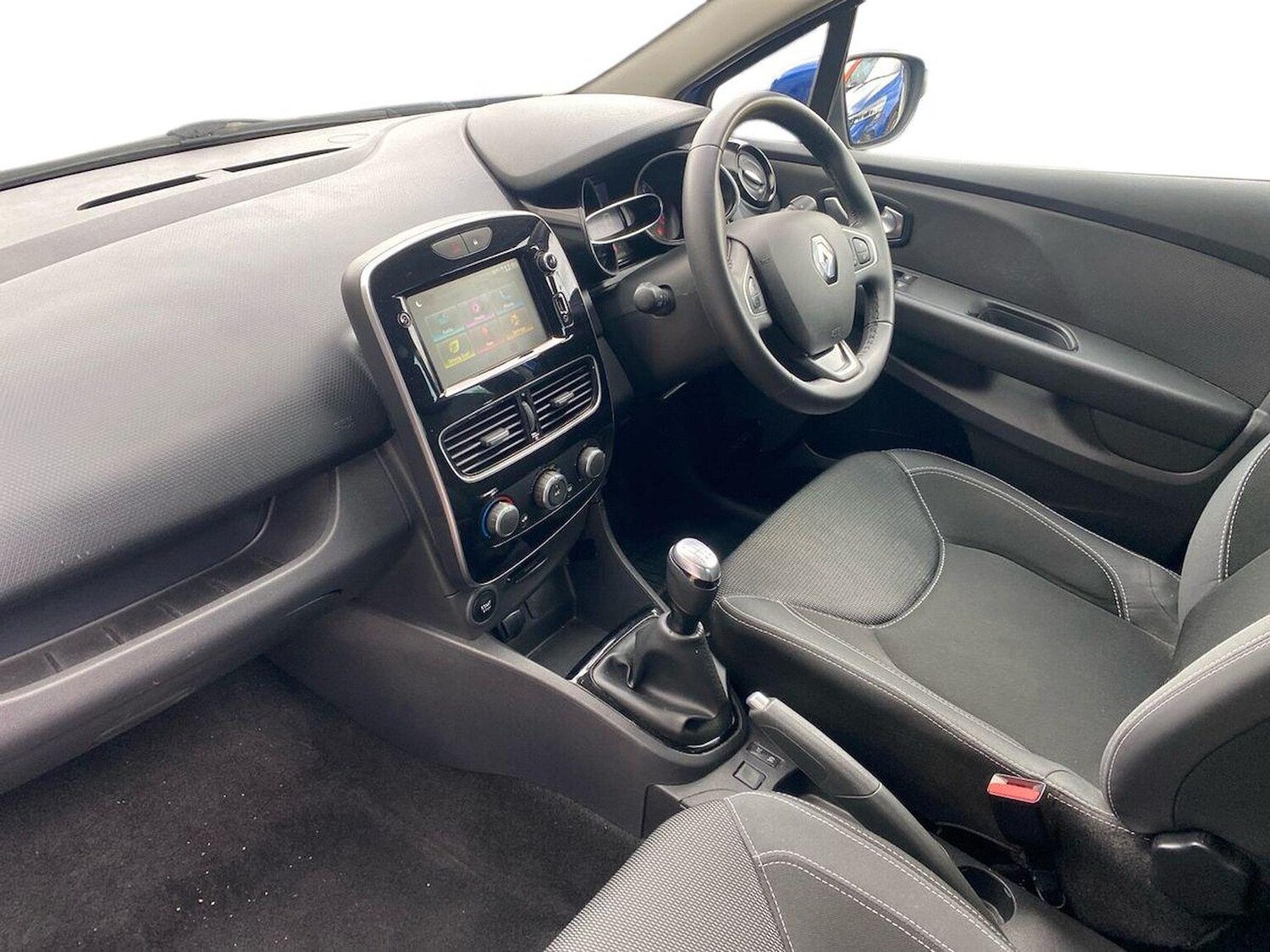 Used Renault Clio 2019 for sale - 78211130: Photo 9