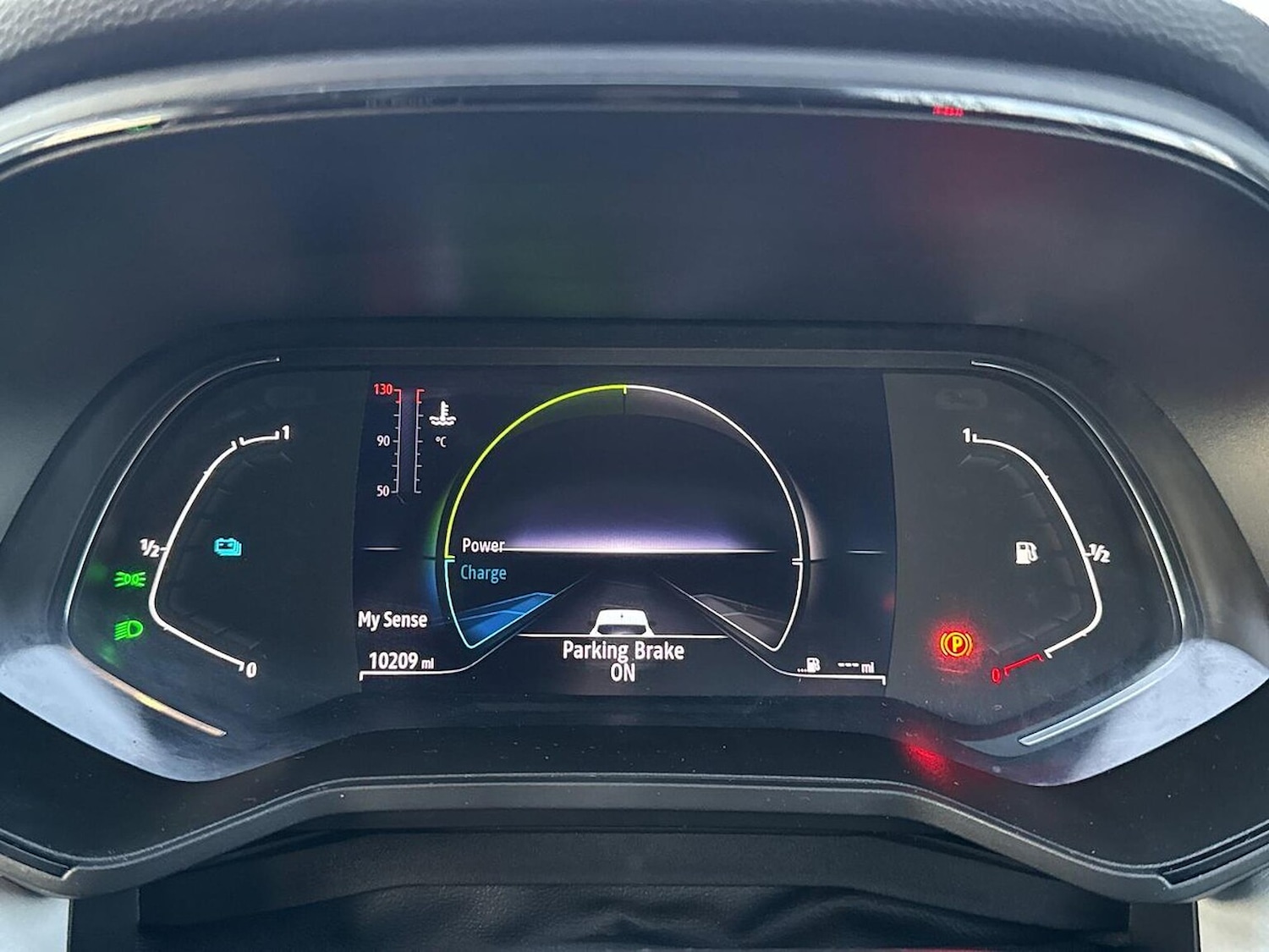 Used Renault Clio 2022 for sale - 76627969: Photo 10