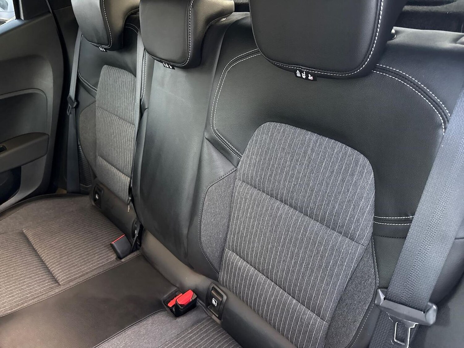 Used Renault Clio 2022 for sale - 76627969: Photo 16