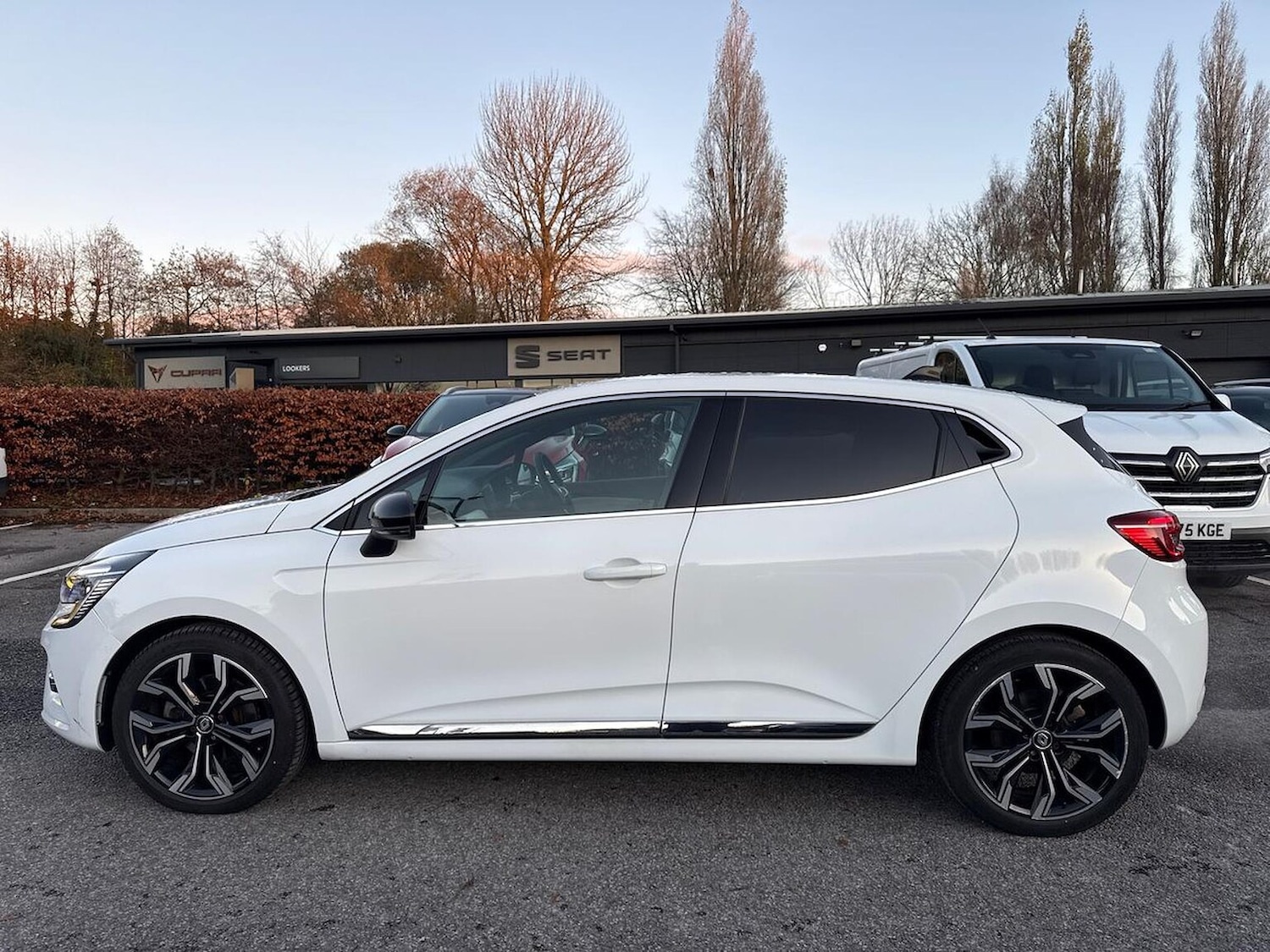 Used Renault Clio 2022 for sale - 76627969: Photo 19