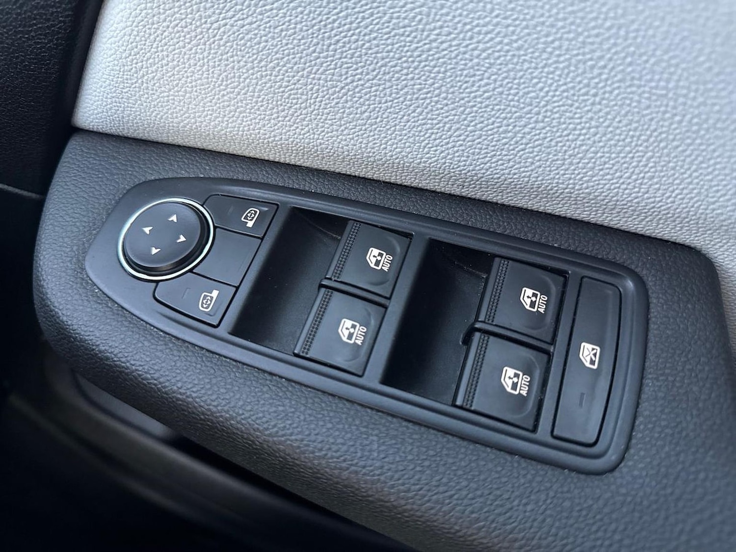 Used Renault Clio 2022 for sale - 76627969: Photo 21