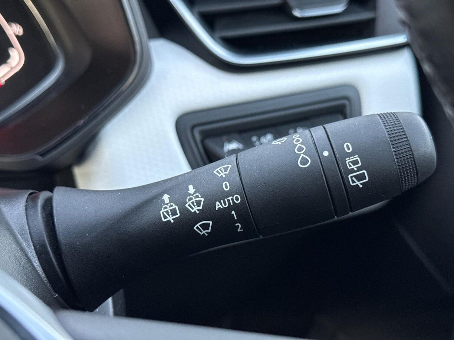 Used Renault Clio 2022 for sale - 76627969: Photo 28