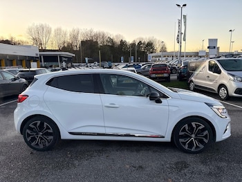 Used Renault Clio 2022 for sale - 76627969: Photo