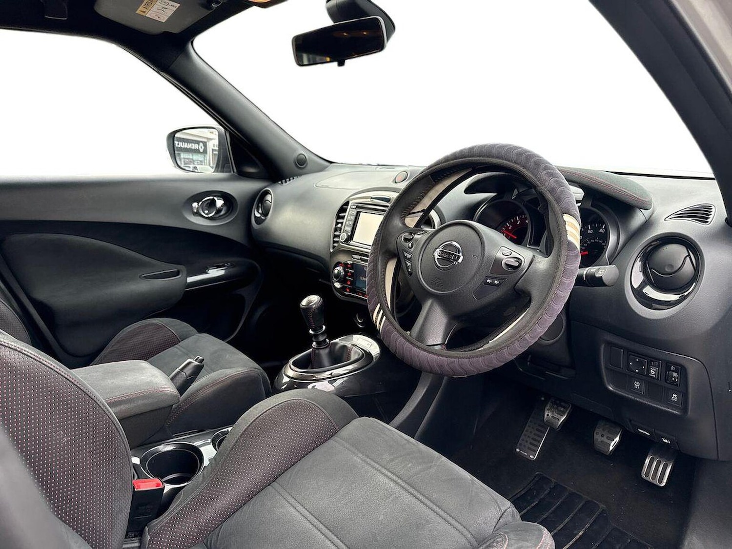 Used Nissan Juke 2015 for sale - 76613634: Photo 15