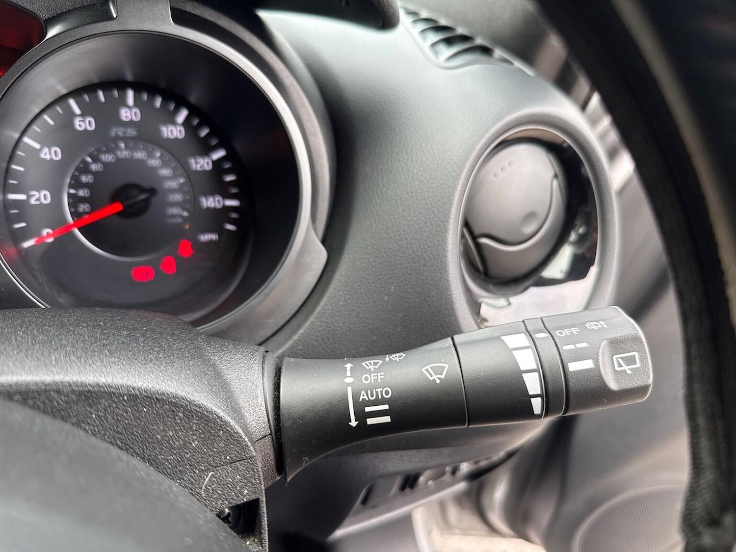 Used Nissan Juke 2015 for sale - 76613634: Photo 28