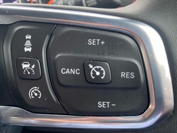 Used Jeep Wrangler 2023 for sale - 76305359: Photo 26
