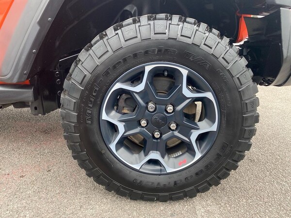 Used Jeep Wrangler 2023 for sale - 76305359: Photo 6