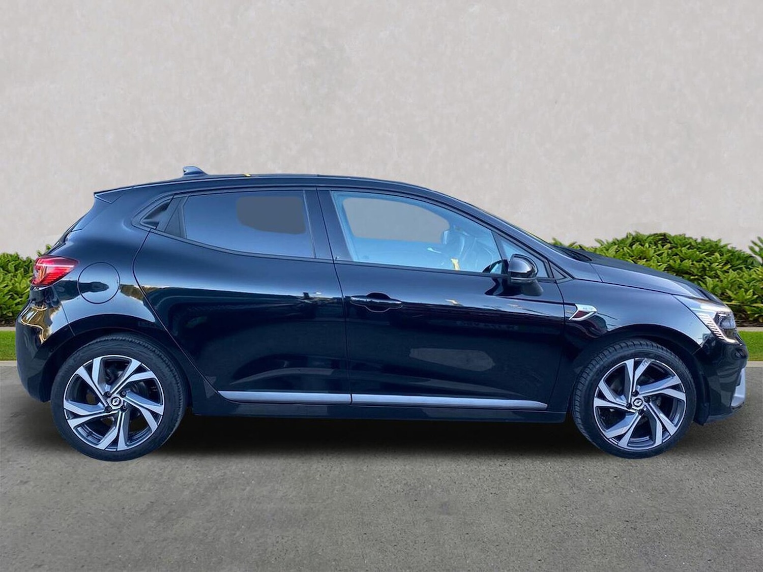 Used Renault Clio 2022 for sale - 76030457: Photo 3